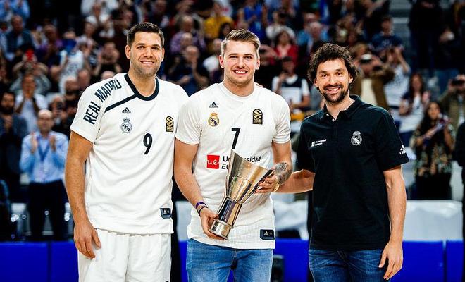 穆帅：我曾为麦克托米奈让博格巴坐板凳，曼联放走他是个大错（穆里尼奥：曾为麦克托米奈让博格巴打替补，直言曼联放走他犯了大错）