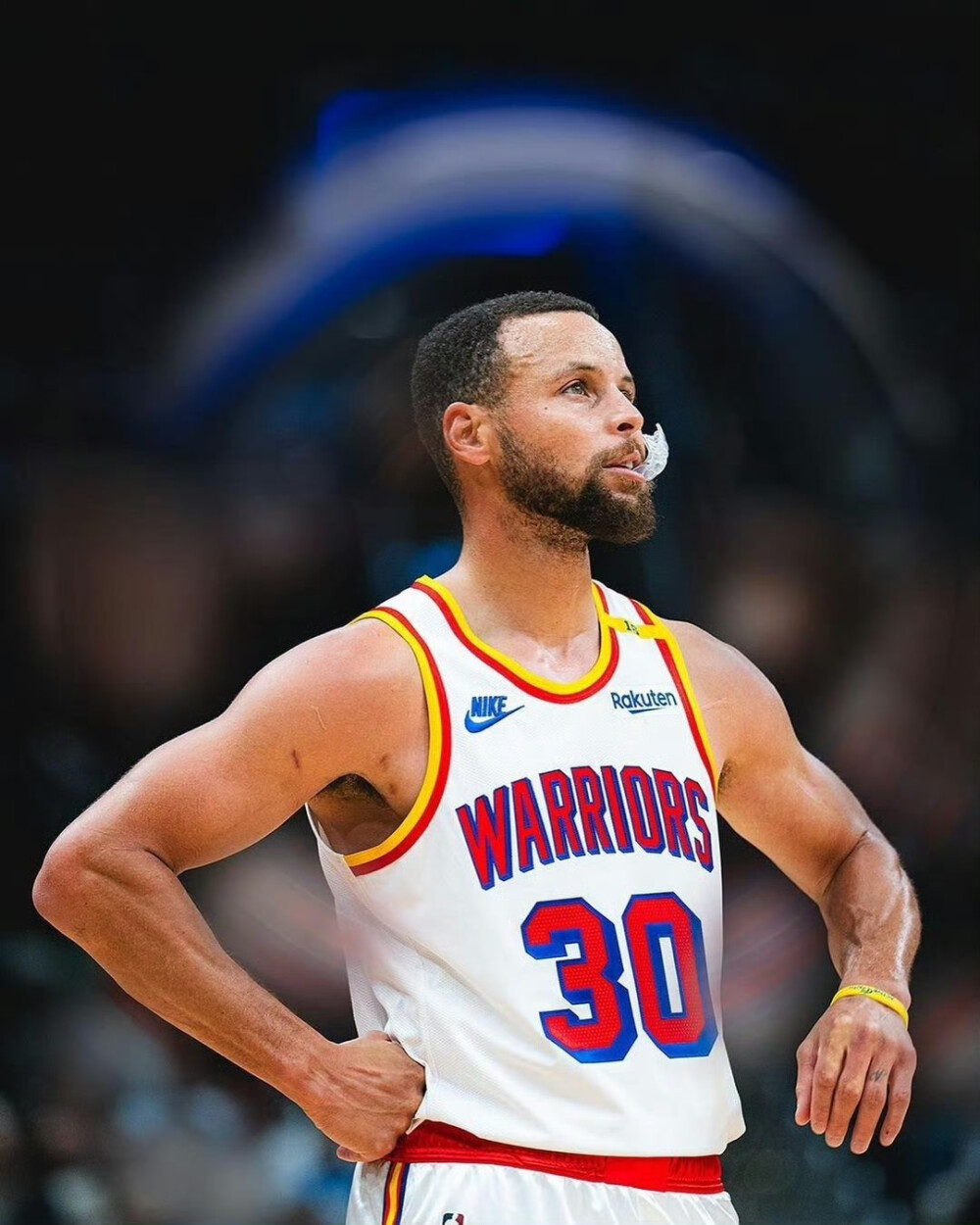 北青：向余望不参加冲超庆祝直奔U22，确认下赛季留在铜梁龙（北青：向余望缺席冲超庆典转赴U22，已确认下赛季继续效力铜梁龙）