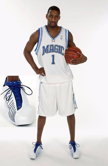 滇超联赛昆明队队员李梓豪放言昆明必夺第一（昆明队李梓豪豪言：滇超昆明必夺桂冠）