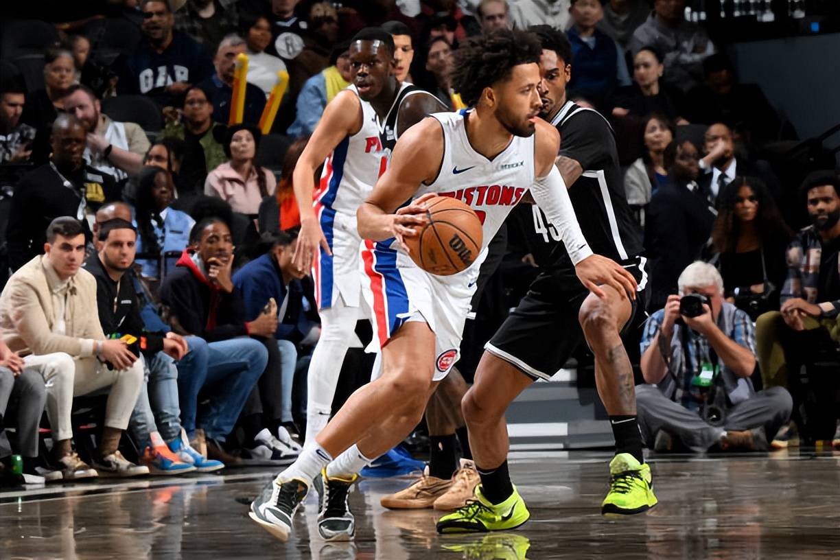 加斯佩里尼：多夫比克正在成长，迟早他会取得一粒进球（加斯佩里尼：多夫比克进步明显，进球只是时间问题）