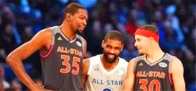 丁俊晖再次大战奥沙利文，追平比分状态火爆（丁俊晖再战奥沙利文，强势扳平比分状态爆棚）